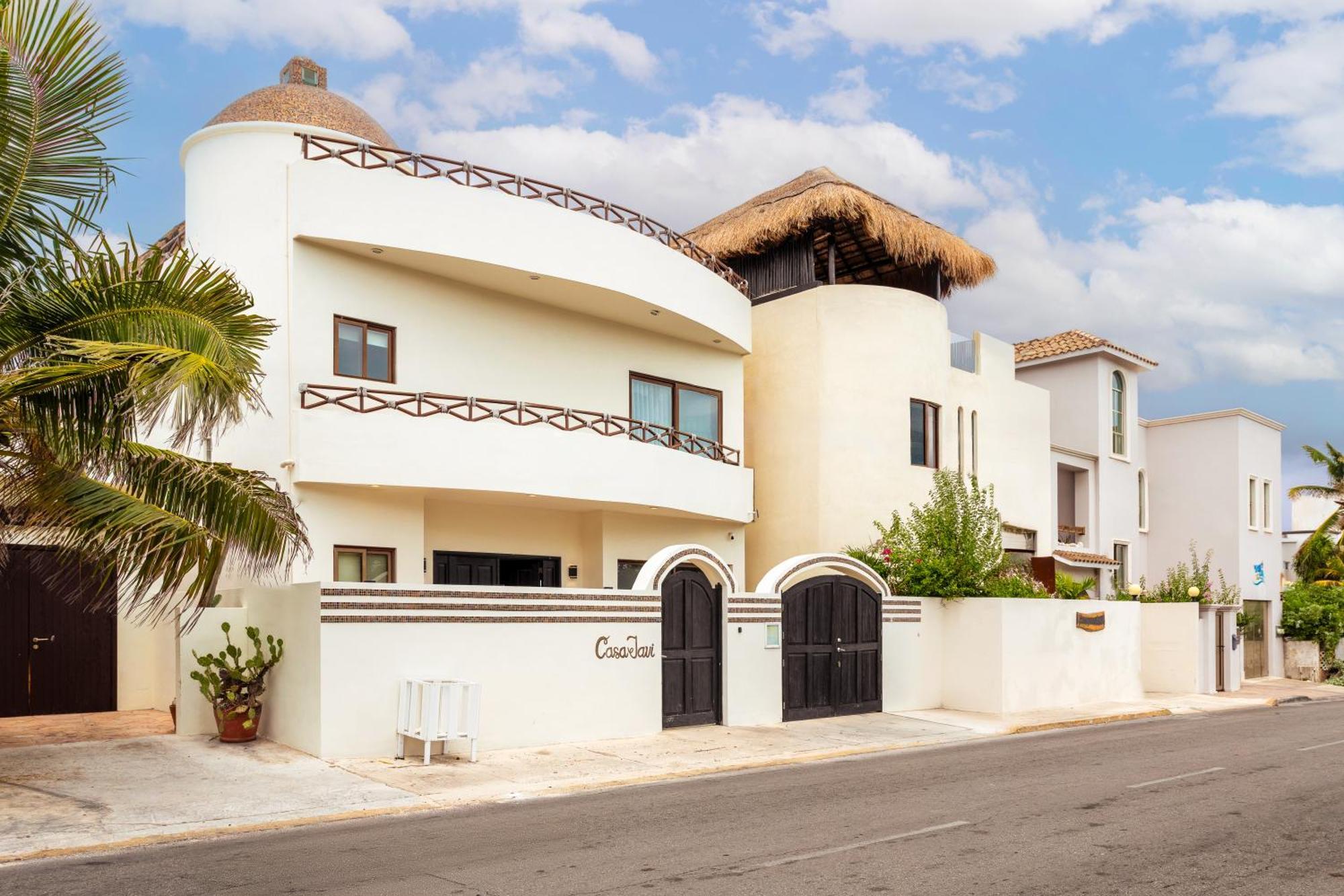 Villa Casa Javi- Ocean Front Located Mid Isla Mujeres Exterior foto