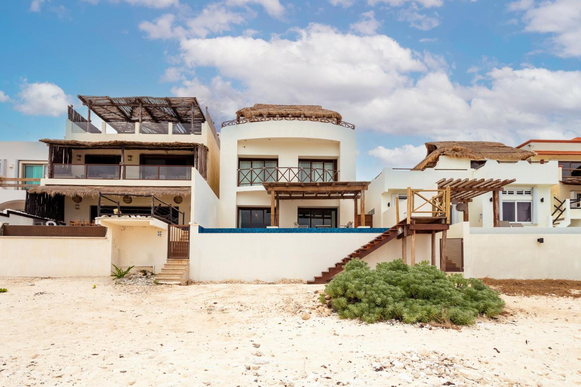 Villa Casa Javi- Ocean Front Located Mid Isla Mujeres Exterior foto